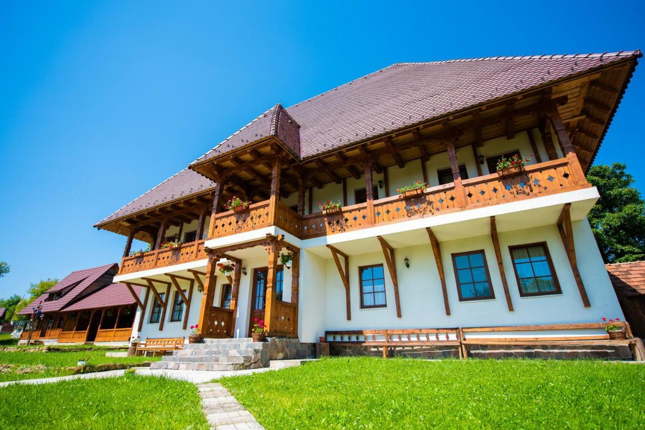 Pensiunea Agroturistica Raluca Farm stay