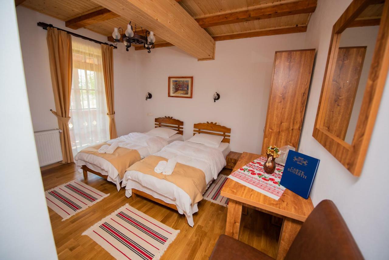 Pensiunea Agroturistica Raluca Farm stay Vadu Izei