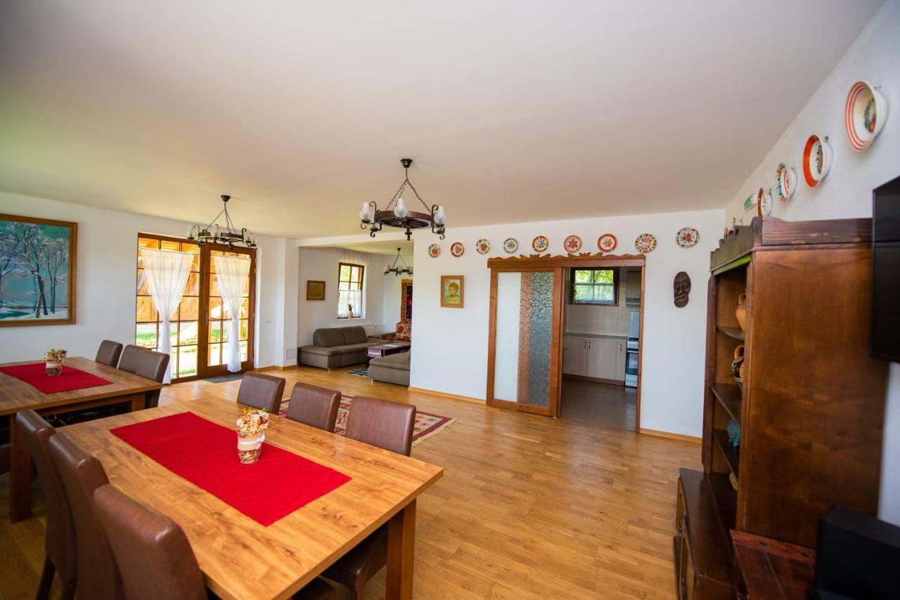 Pensiunea Agroturistica Raluca Farm stay Vadu Izei