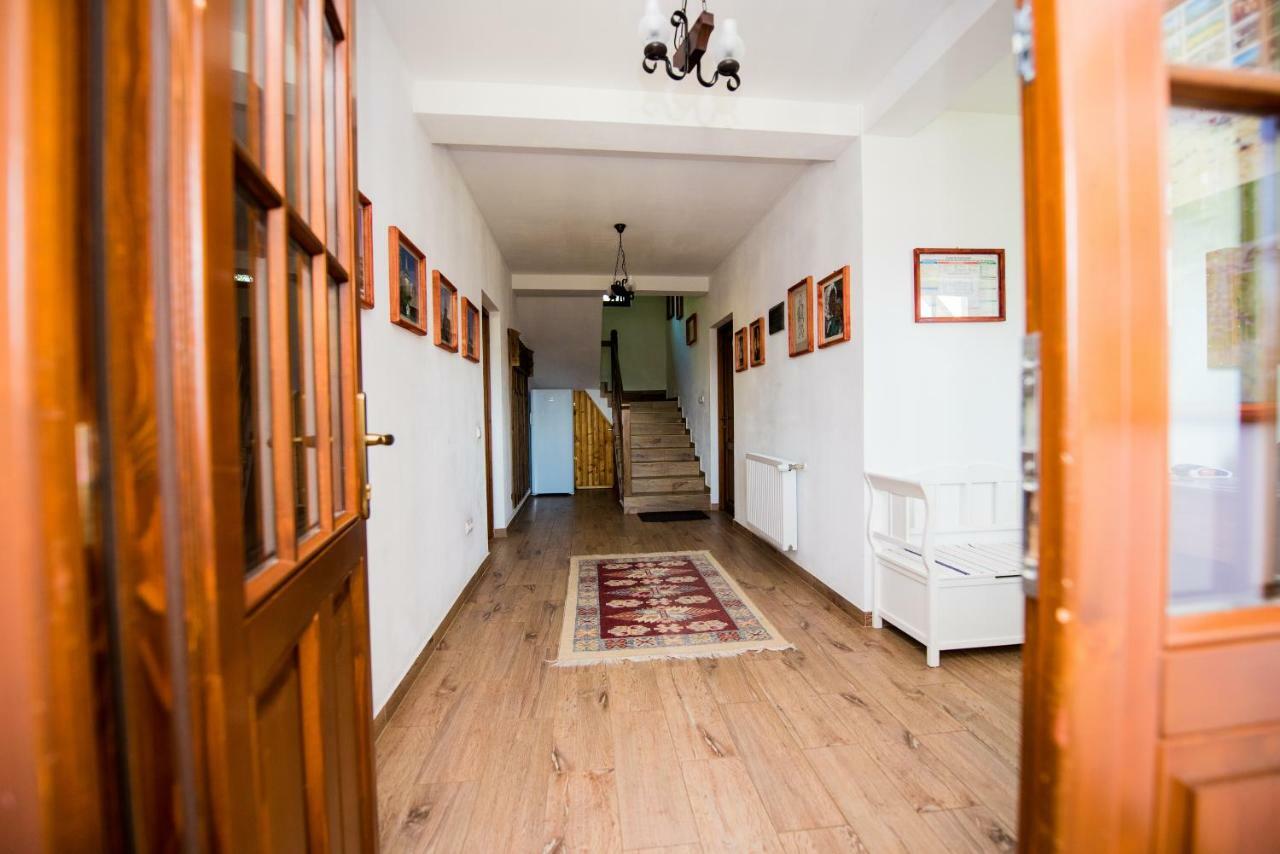 Pensiunea Agroturistica Raluca Farm stay Vadu Izei